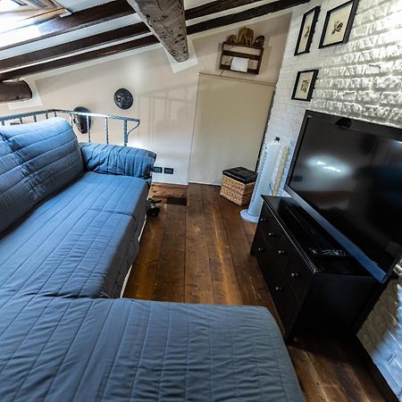My Hive Apartment Cascina Bagian luar foto