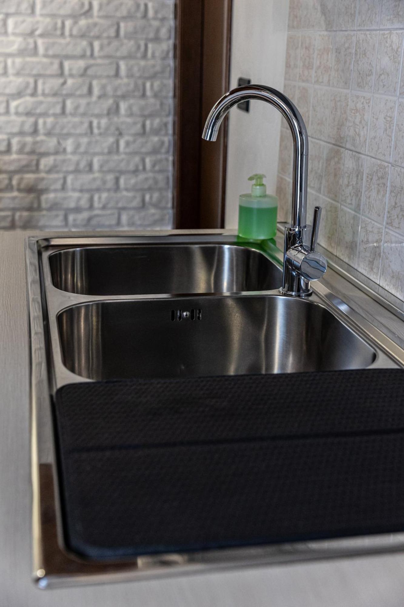 My Hive Apartment Cascina Bagian luar foto